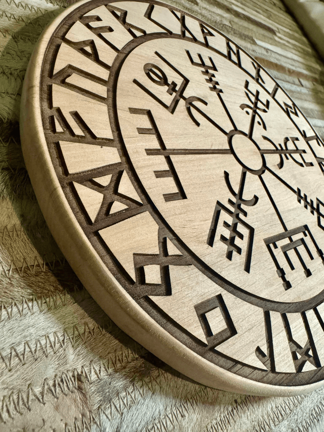 Horloge Viking Vegvisir